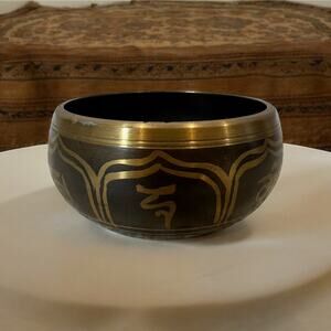 Unique Meditation Singing Bowl